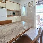 1 Bedroom Front In Medulin