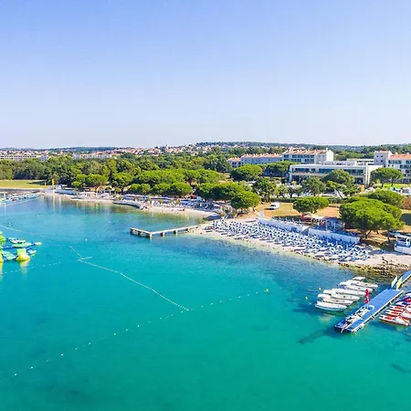 1 Bedroom Front In Μεντουλίν