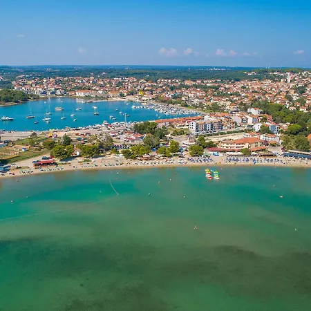 Διαμέρισμα 1 Bedroom Front In Μεντουλίν