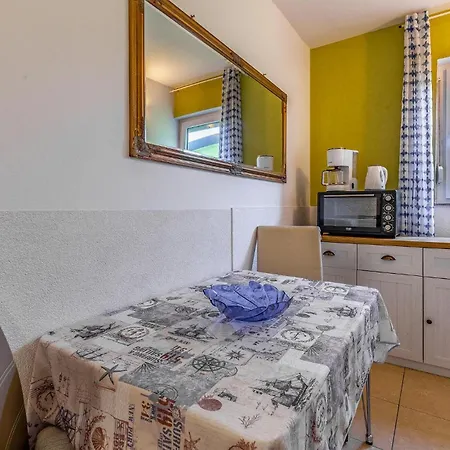 Apartment Stunning In With Wifi